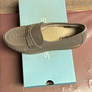 Softspots Women's Taupe Leather Loafers